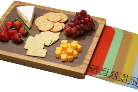 Seville Classics Easy-to-Clean Bamboo Cutting Board