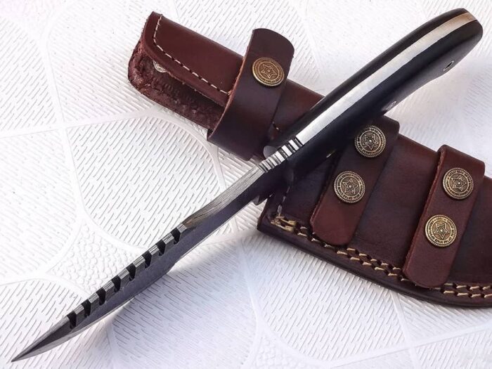 Damascus Steel Hunting Tracker Knives