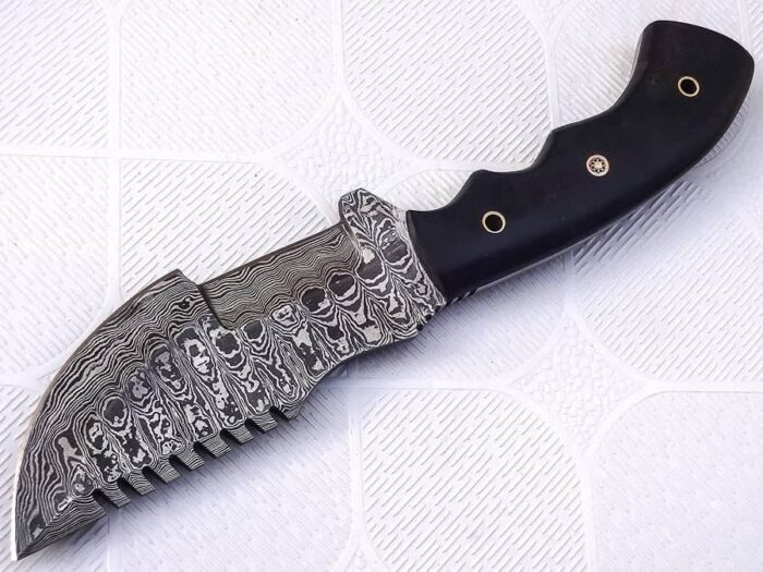 Fix Blade Hunting Tracker Knife